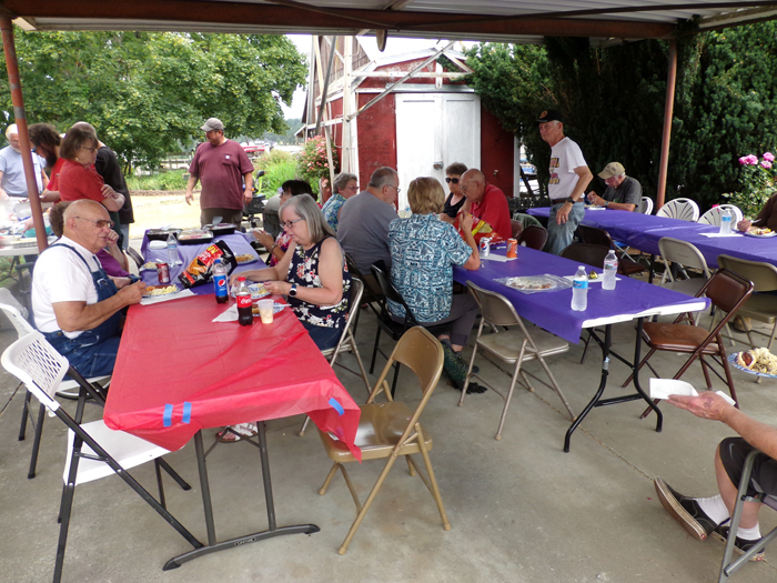 potluck lunch